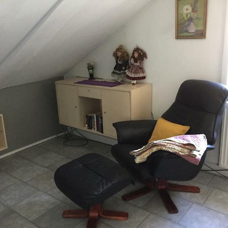 Anesminde Apartment Give Bagian luar foto