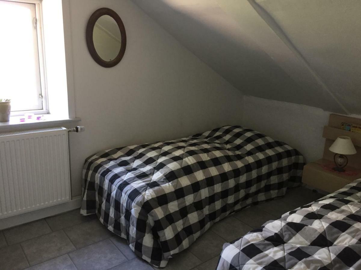 Anesminde Apartment Give Bagian luar foto